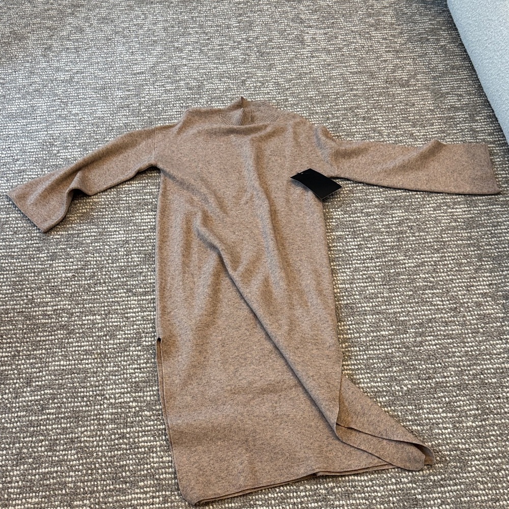 Brand new pomander Oatmeal Long Sleeve Knit sweater Dress
